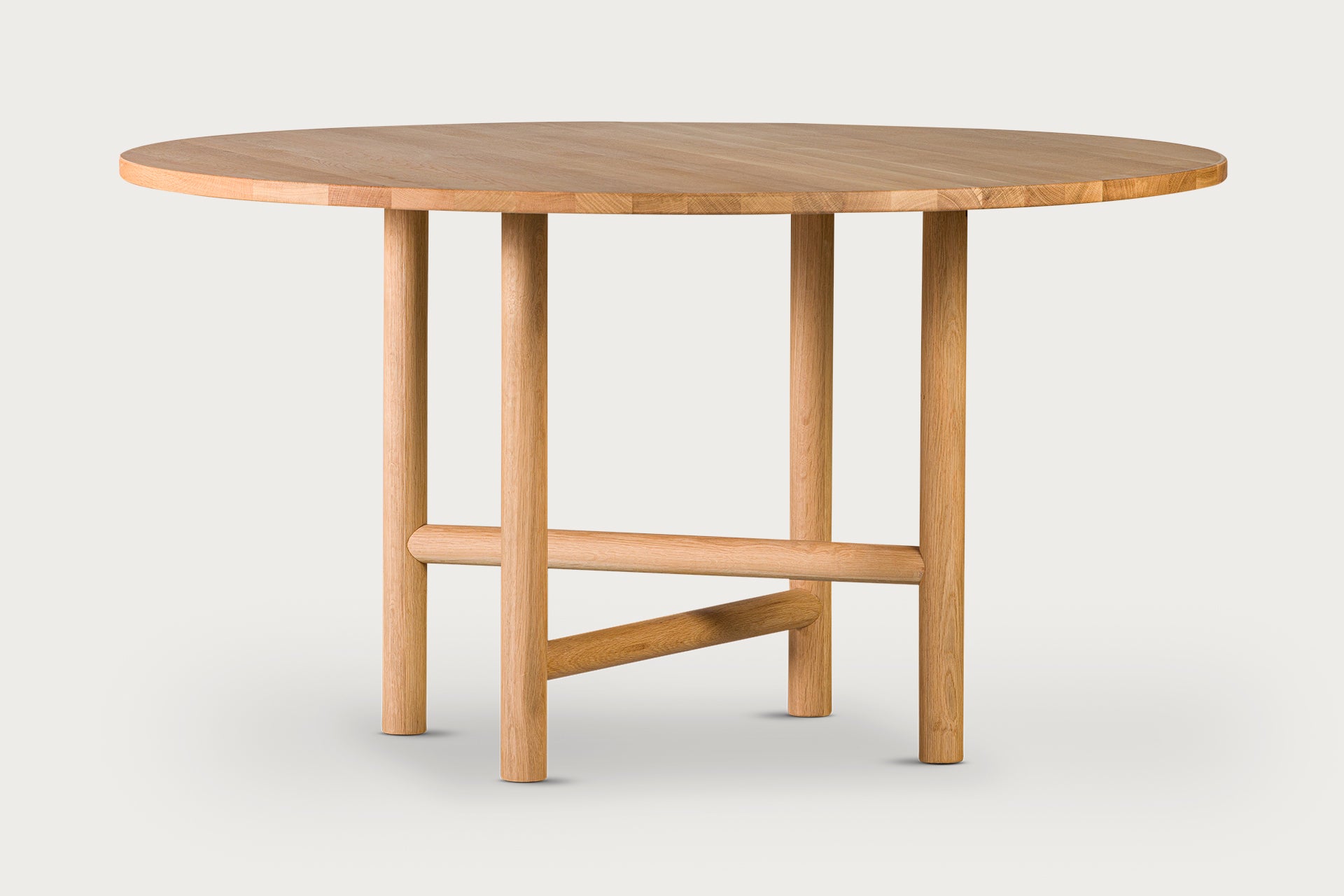 Akis Round Dining Table for 4, Solid Oak, Cylinder Legs