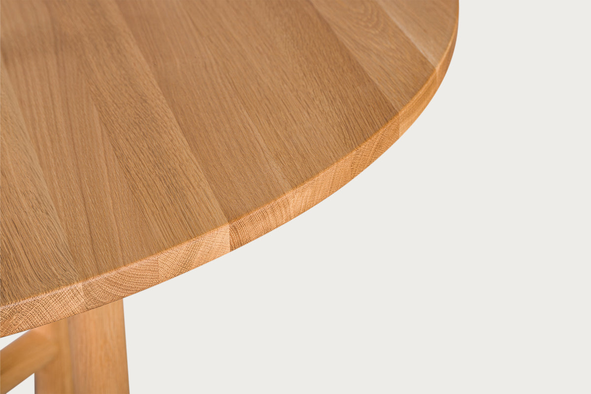 Akis Round Dining Table for 4, Solid Oak, Cylinder Legs
