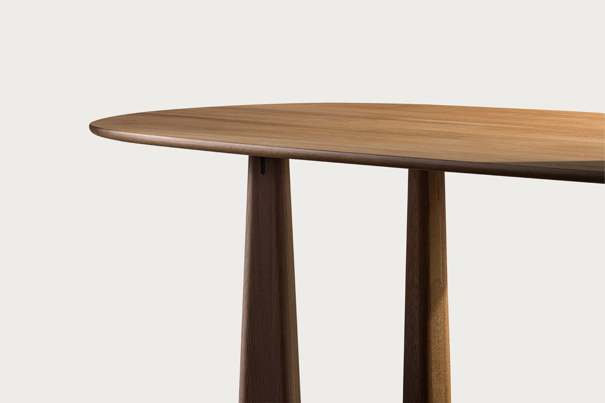 Filika Oval Dining Table for 8, Solid Oak, 280 cm