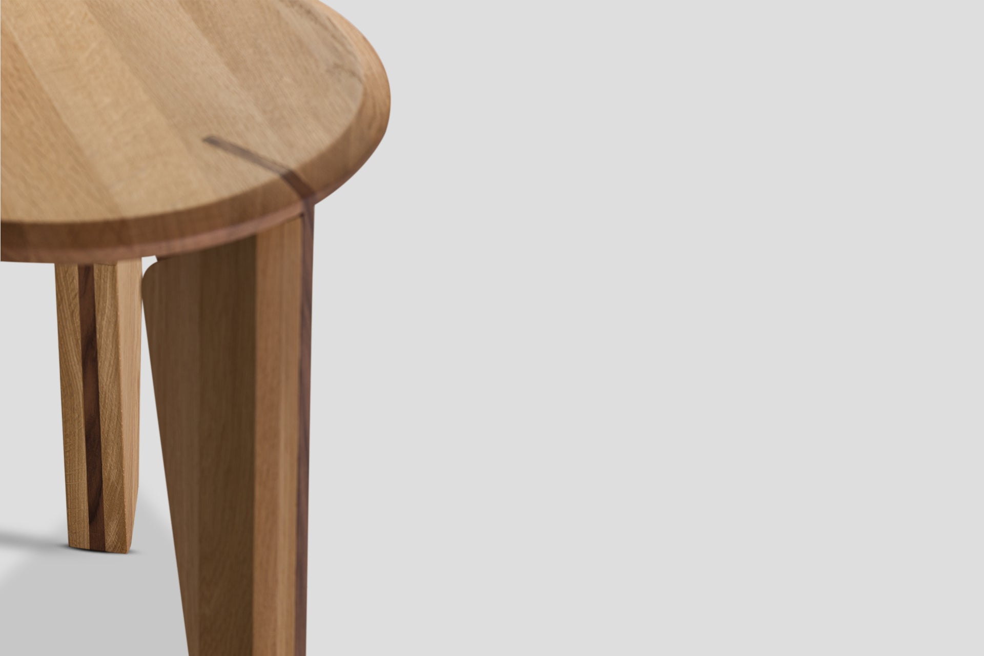 Lika Solid Wood Oak, Walnut Solid Wood Detailed Round Side Table