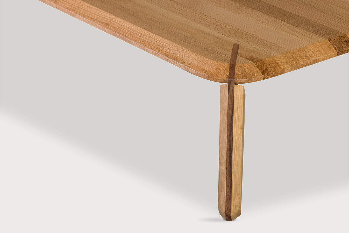 Lika Solid Wood Oak, Walnut Solid Wood Detailed Rectangular Coffee Table