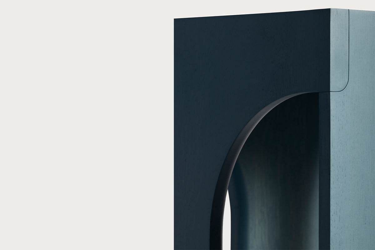Pasaj Side Table